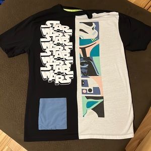 Star Wars shirt from Disney, no tag.